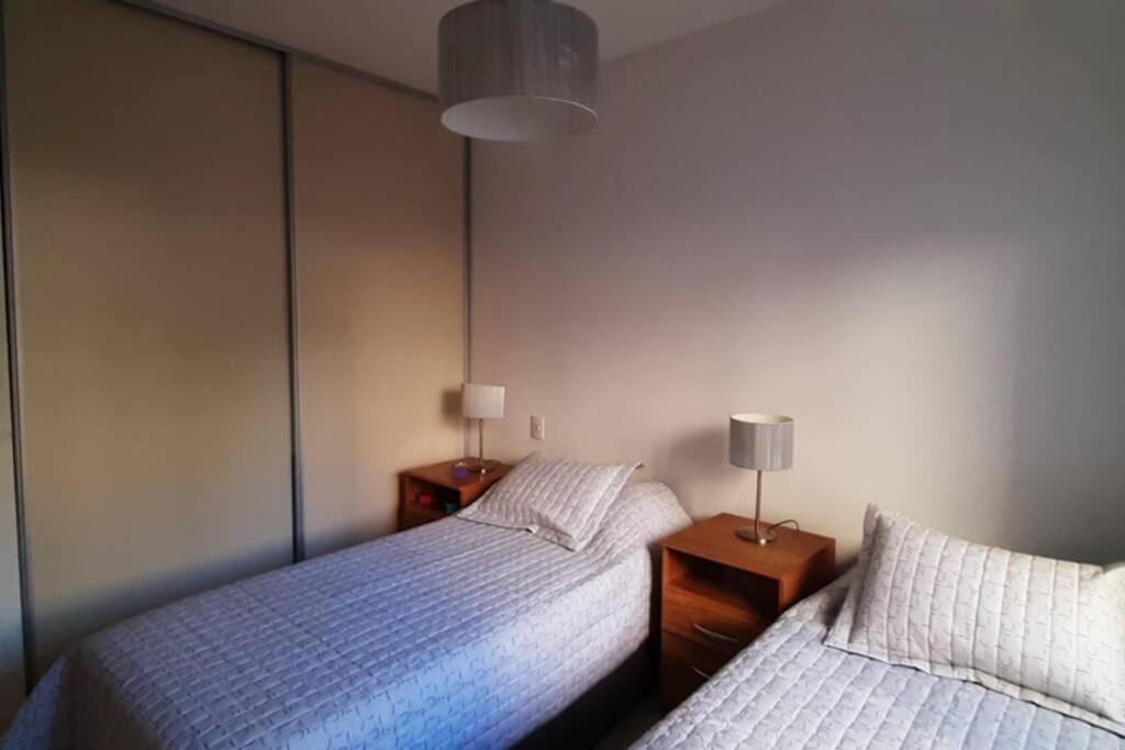 Moderno Departamento De Dos Ambientes Con Balcon En Almagro * Buenos Aires