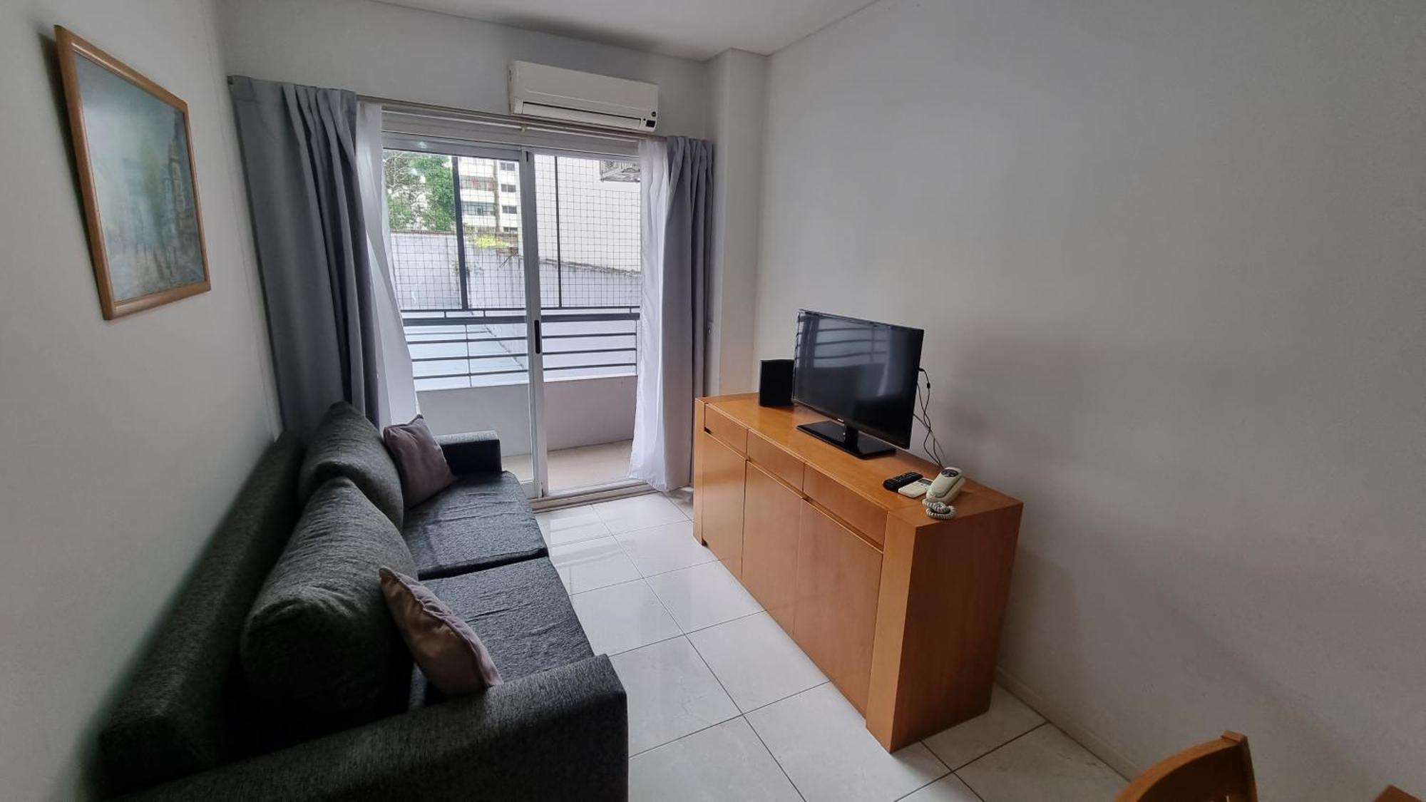 Moderno Departamento De Dos Ambientes Con Balcon En Almagro *