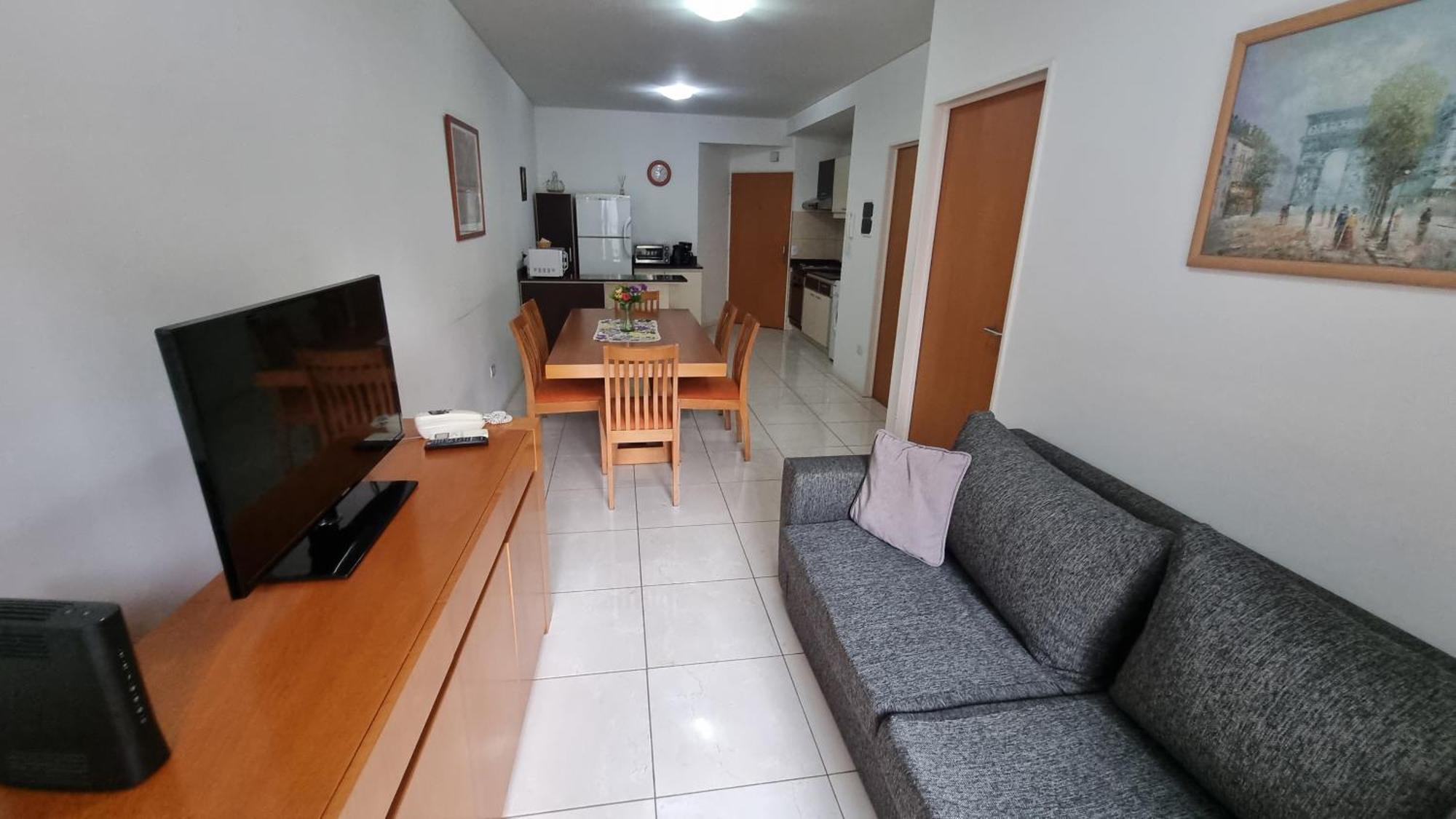 Moderno Departamento De Dos Ambientes Con Balcon En Almagro Buenos Aires