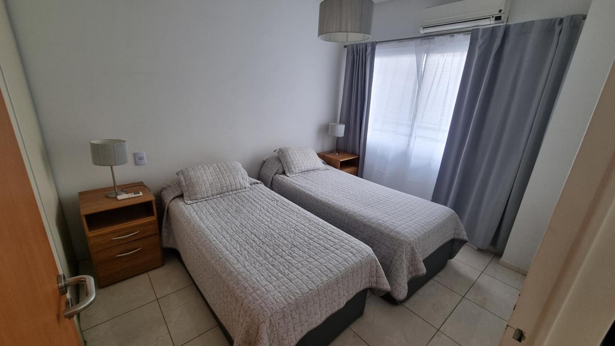 Moderno Departamento De Dos Ambientes Con Balcon En Almagro Apartment *